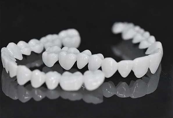 Essantials | Dental prosthesis