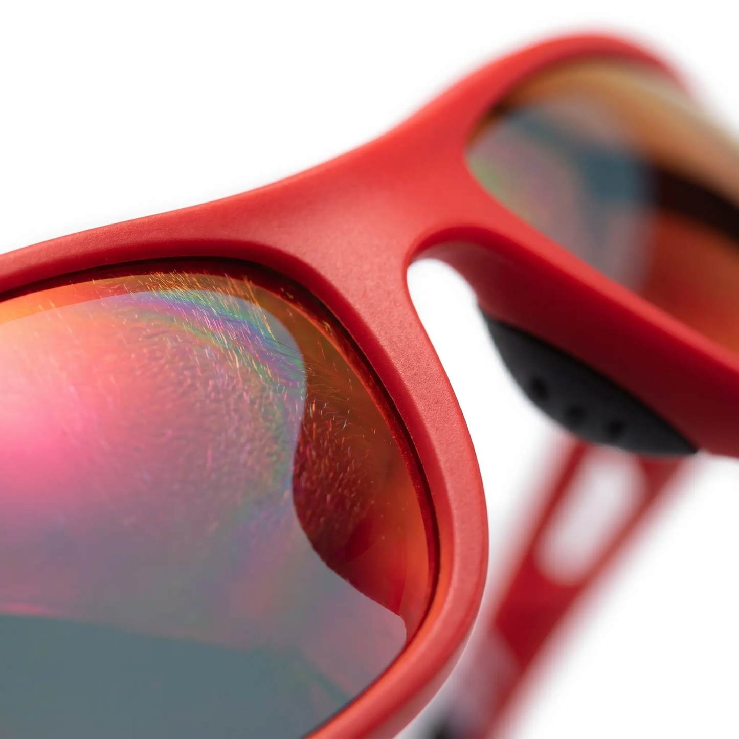 Essantials | PolarSport PRO+ Professional Polarised Sports Sunglasses – UV Protection & Scratch-Resistant Lenses