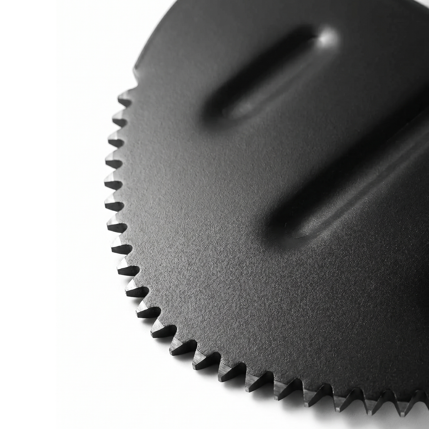Essantials | EdgeMaster Lawn Edger | Half-Moon Design with Wavy Edge | Manual Tool for Clean Lawn Edges & Beds