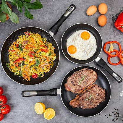 3-Piece Non-Stick Frying Pan Set (20cm, 24cm & 28cm), Nuovva