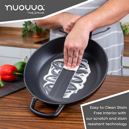 32cm Enamelled Cast Iron Shallow Casserole Dish with Lid – 3.5L, Nuovva