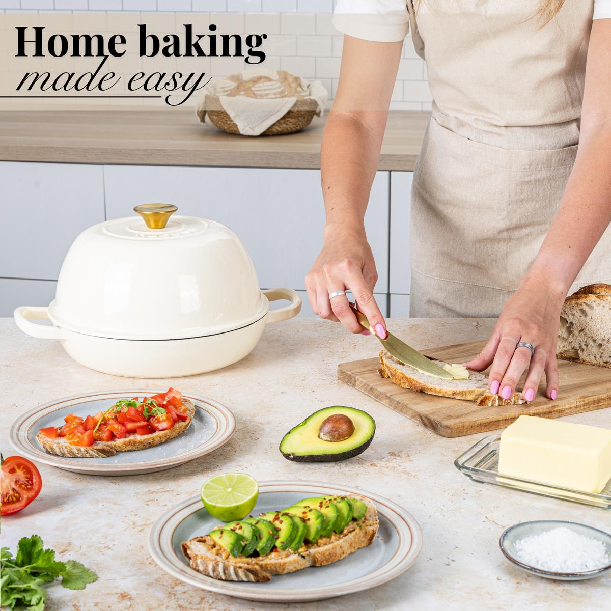 Enamelled Cast Iron Dutch Oven Bread Pot, Nuovva