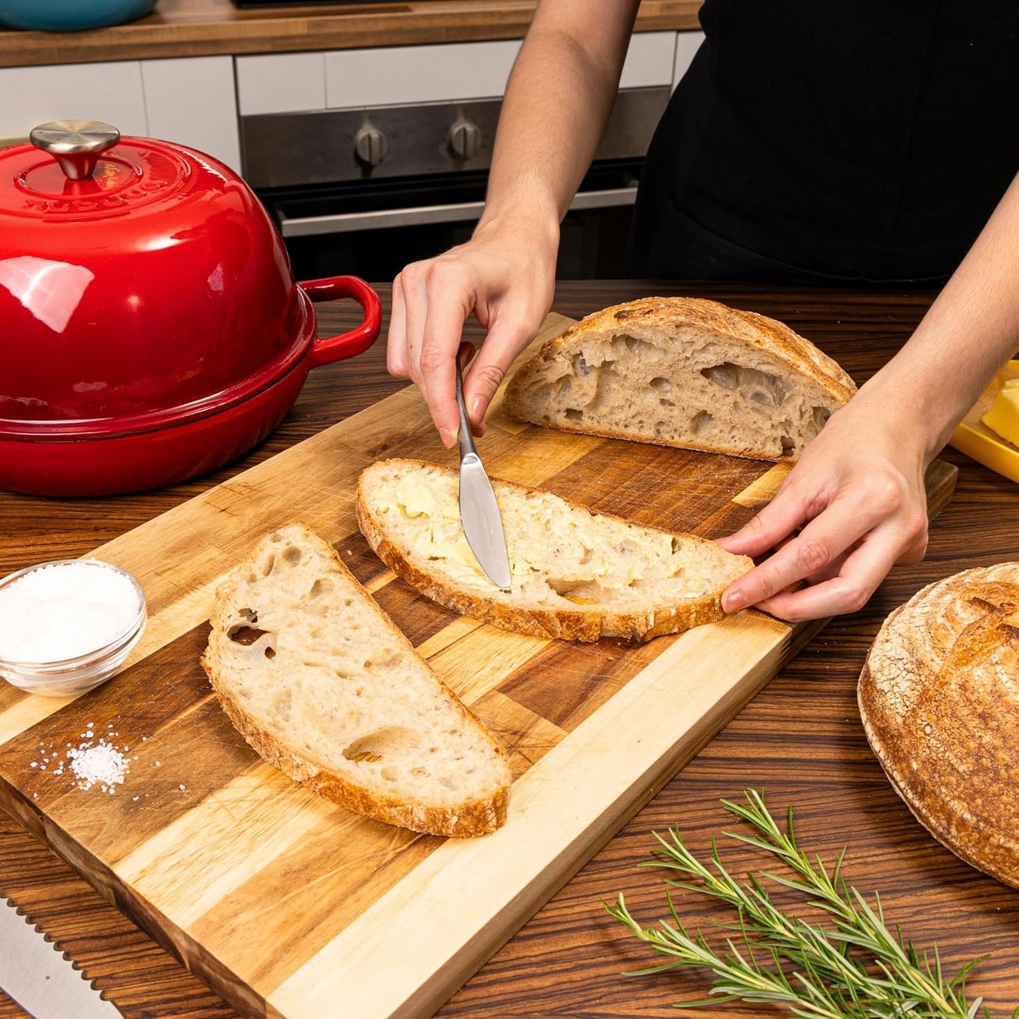 Enamelled Cast Iron Dutch Oven Bread Pot, Nuovva