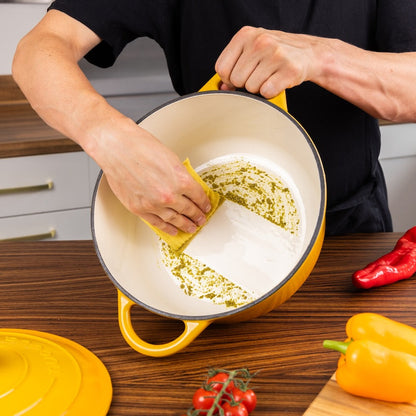 28cm Enamelled Cast Iron Dutch Oven Casserole Pot – 6L, Yellow, Nuovva