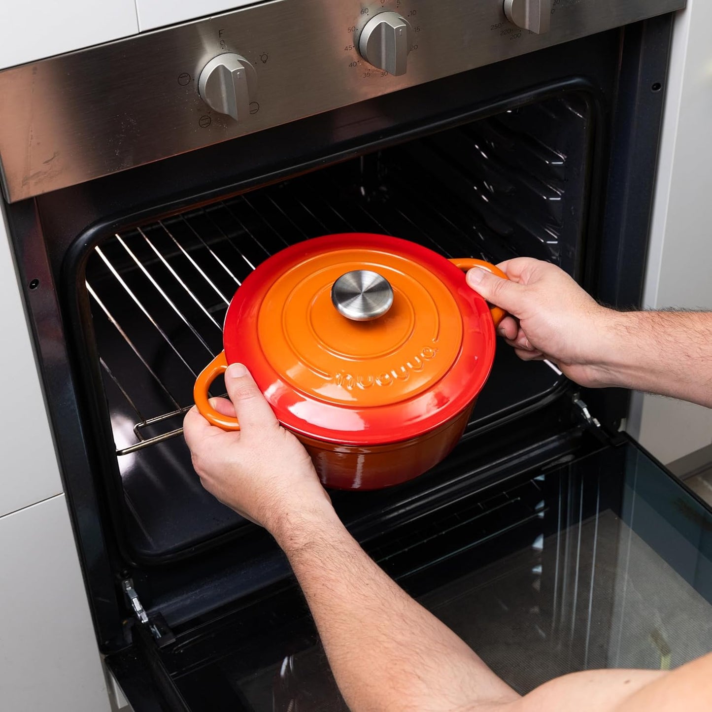 Enamelled Cast Iron Dutch Oven Casserole Pot (22cm, 24cm, 28cm & 30cm), Nuovva