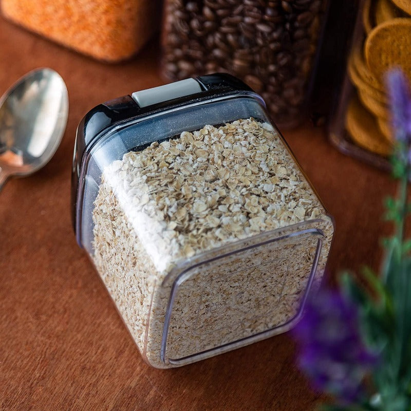 5-Piece Food Storage Container Set with Black or White Lids, Nuovva
