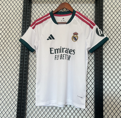 Real Madrid 2026/2027 football jersey