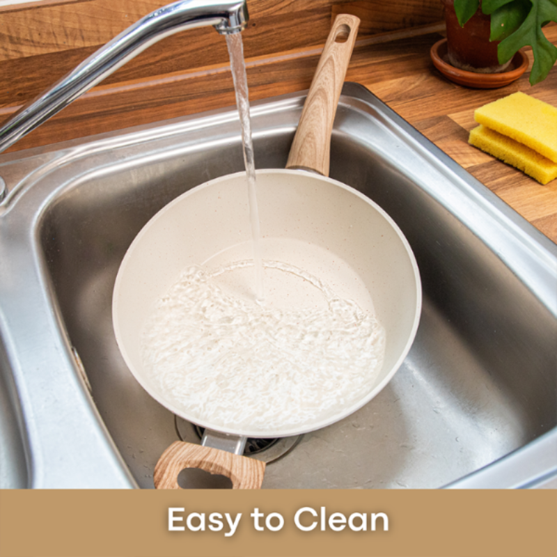 28cm Non-Stick Sauté Pan with Glass Lid, Nuovva
